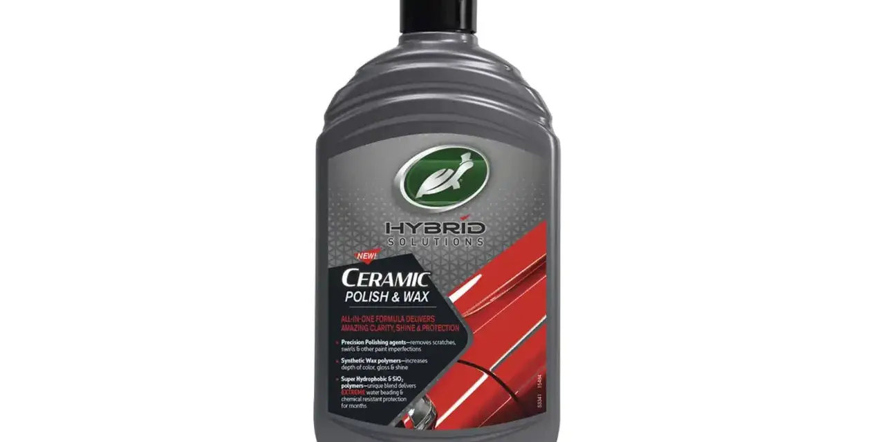 Flaska med Turtle Wax Hybrid Solutions Ceramic Polish & Wax för bilvård. Ger glans och skydd.