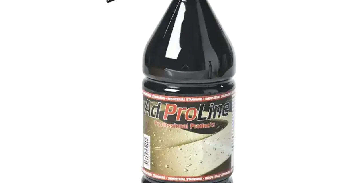 En flaska med Ad ProLine kallavfettning, en grym avfettning för professionellt bruk. Perfekt för att få bort tuff smuts.