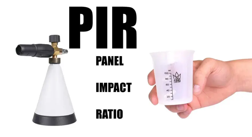 Skumpåläggare för bilvård, med måttbägare för att mäta rätt blandning. PIR står för Panel Impact Ratio.